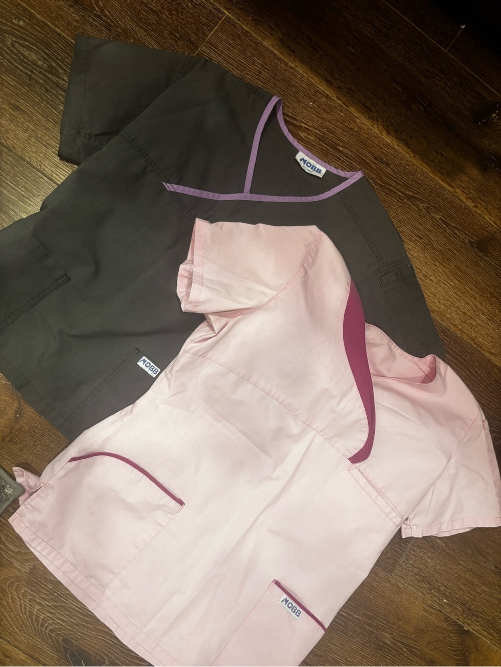 Women's V-Neck Medical Scrub Top - Pink with Maroon Trim